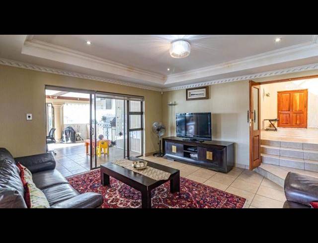 3 BEDROOM HOUSE FOR SALE IN MULBARTON